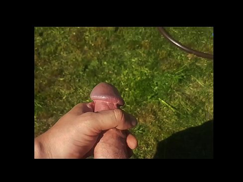 ❤️ Hot hottie gets her pink pussy fucked and cums with a squirt in a summer garden ️ Sex video iā mākou haw.gayasianporn.ru ❌️
